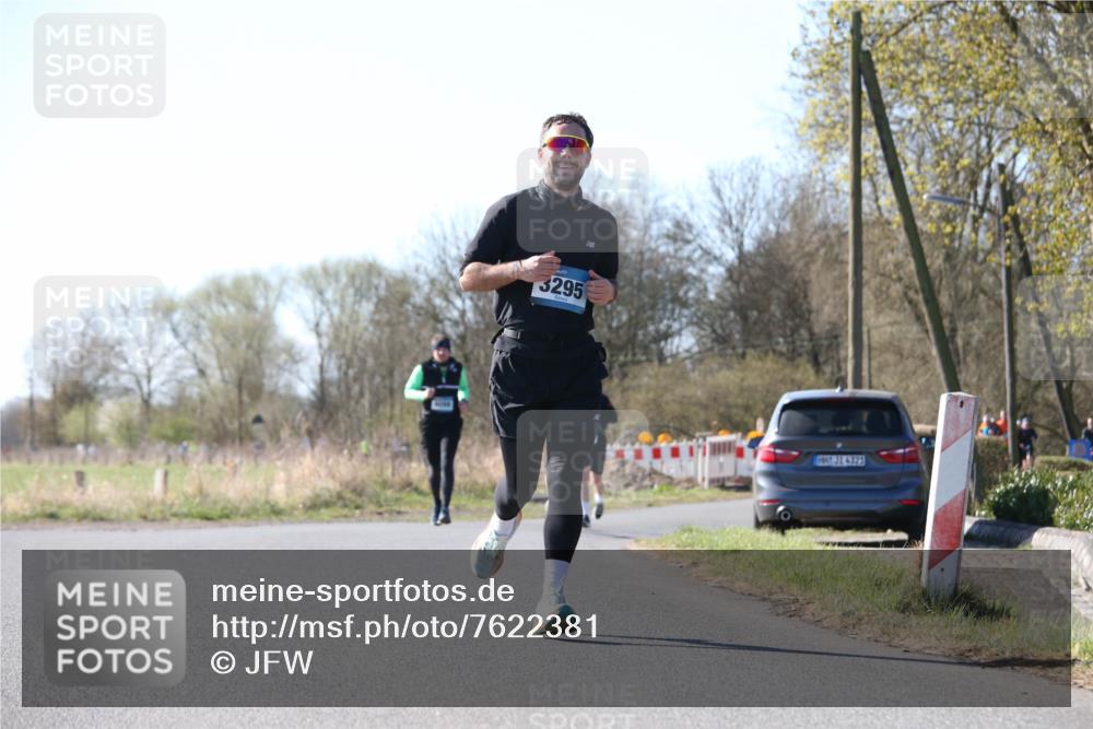 06.04.2025 - 44. Internationalen Wilhelmsburger Insellauf Jannik Wohlers http://msf.ph/oto/7622381 06.04.2025 10:20:50 Laufen 3295, 31, 4321 meine-sportfotos.de