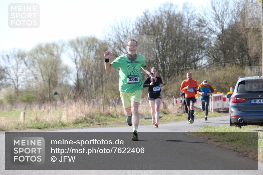 06.04.2025 - 44. Internationalen Wilhelmsburger Insellauf Jannik Wohlers http://msf.ph/oto/7622406 06.04.2025 10:21:05 Laufen 22, 3840, 4290, 3560, 4 meine-sportfotos.de