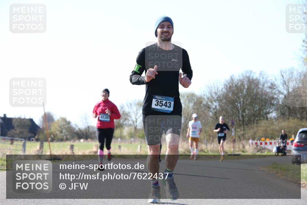 06.04.2025 - 44. Internationalen Wilhelmsburger Insellauf Jannik Wohlers http://msf.ph/oto/7622437 06.04.2025 10:21:23 Laufen 4530, 3543 meine-sportfotos.de