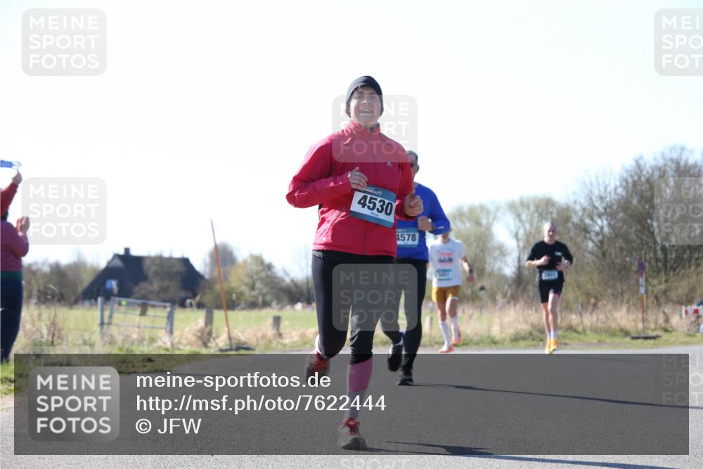 06.04.2025 - 44. Internationalen Wilhelmsburger Insellauf Jannik Wohlers http://msf.ph/oto/7622444 06.04.2025 10:21:26 Laufen 4530, 1578, 14 meine-sportfotos.de