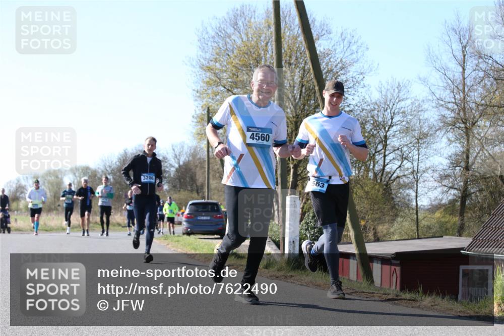 06.04.2025 - 44. Internationalen Wilhelmsburger Insellauf Jannik Wohlers http://msf.ph/oto/7622490 06.04.2025 10:21:47 Laufen 3206, 4560, 63 meine-sportfotos.de