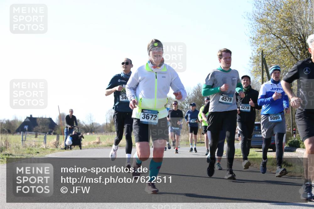 06.04.2025 - 44. Internationalen Wilhelmsburger Insellauf Jannik Wohlers http://msf.ph/oto/7622511 06.04.2025 10:21:54 Laufen 34, 3672, 434, 451, 4579, 4278, 5095 meine-sportfotos.de