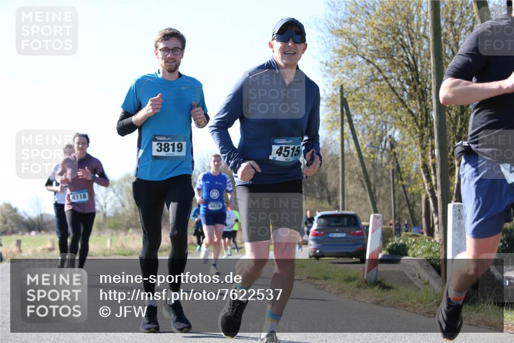 06.04.2025 - 44. Internationalen Wilhelmsburger Insellauf Jannik Wohlers http://msf.ph/oto/7622537 06.04.2025 10:22:00 Laufen 4118, 3819, 4515, 4470 meine-sportfotos.de