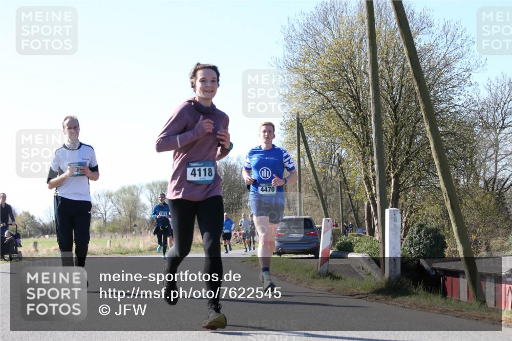06.04.2025 - 44. Internationalen Wilhelmsburger Insellauf Jannik Wohlers http://msf.ph/oto/7622545 06.04.2025 10:22:02 Laufen 4451, 4118, 4470, 31, 4321 meine-sportfotos.de