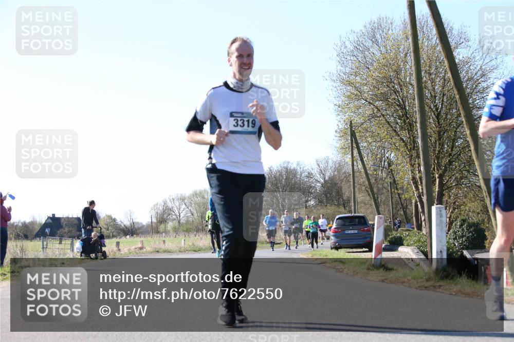 06.04.2025 - 44. Internationalen Wilhelmsburger Insellauf Jannik Wohlers http://msf.ph/oto/7622550 06.04.2025 10:22:04 Laufen 3319, 31, 4521 meine-sportfotos.de