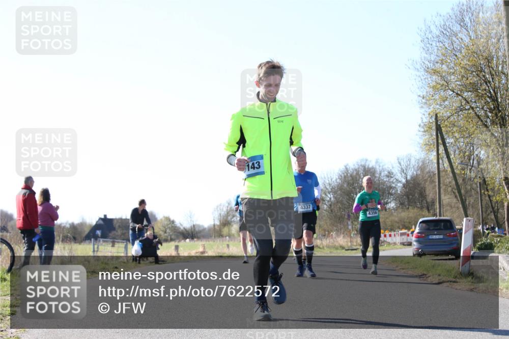 06.04.2025 - 44. Internationalen Wilhelmsburger Insellauf Jannik Wohlers http://msf.ph/oto/7622572 06.04.2025 10:22:13 Laufen 143, 4337, 4356 meine-sportfotos.de