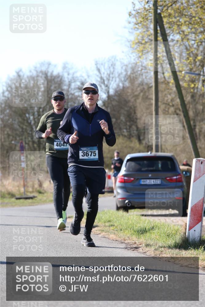 06.04.2025 - 44. Internationalen Wilhelmsburger Insellauf Jannik Wohlers http://msf.ph/oto/7622601 06.04.2025 10:22:33 Laufen 4047, 3675 meine-sportfotos.de