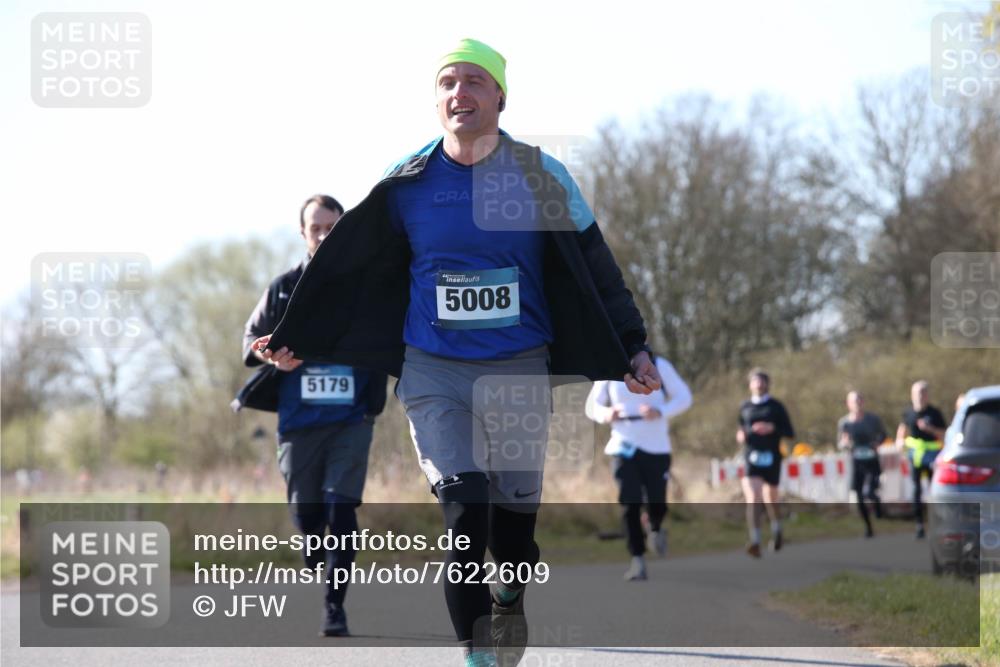 06.04.2025 - 44. Internationalen Wilhelmsburger Insellauf Jannik Wohlers http://msf.ph/oto/7622609 06.04.2025 10:22:37 Laufen 5179, 5008 meine-sportfotos.de