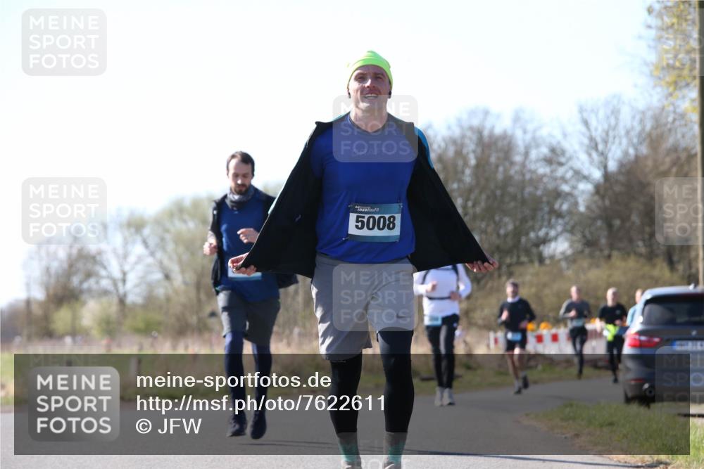 06.04.2025 - 44. Internationalen Wilhelmsburger Insellauf Jannik Wohlers http://msf.ph/oto/7622611 06.04.2025 10:22:37 Laufen 5008 meine-sportfotos.de