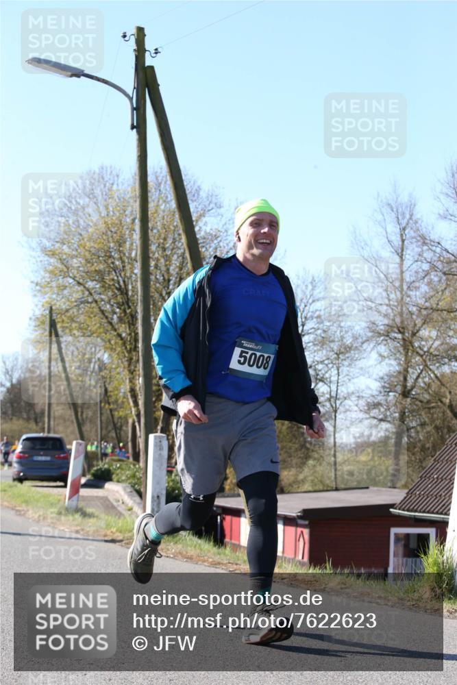 06.04.2025 - 44. Internationalen Wilhelmsburger Insellauf Jannik Wohlers http://msf.ph/oto/7622623 06.04.2025 10:22:39 Laufen 5008 meine-sportfotos.de