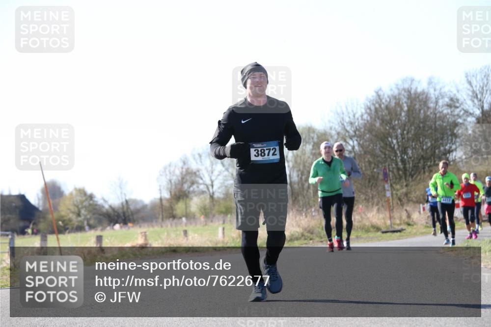 06.04.2025 - 44. Internationalen Wilhelmsburger Insellauf Jannik Wohlers http://msf.ph/oto/7622677 06.04.2025 10:23:02 Laufen 3872, 4412 meine-sportfotos.de