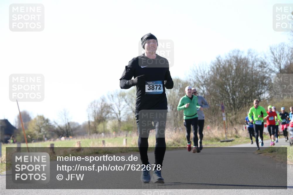 06.04.2025 - 44. Internationalen Wilhelmsburger Insellauf Jannik Wohlers http://msf.ph/oto/7622678 06.04.2025 10:23:03 Laufen 3872, 4412 meine-sportfotos.de