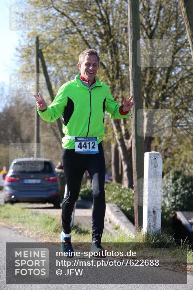 06.04.2025 - 44. Internationalen Wilhelmsburger Insellauf Jannik Wohlers http://msf.ph/oto/7622688 06.04.2025 10:23:11 Laufen 4412 meine-sportfotos.de
