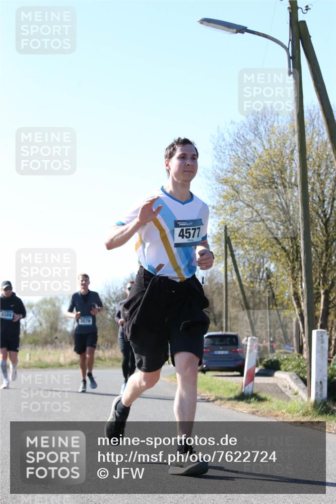 06.04.2025 - 44. Internationalen Wilhelmsburger Insellauf Jannik Wohlers http://msf.ph/oto/7622724 06.04.2025 10:23:23 Laufen 4389, 3076, 4577 meine-sportfotos.de