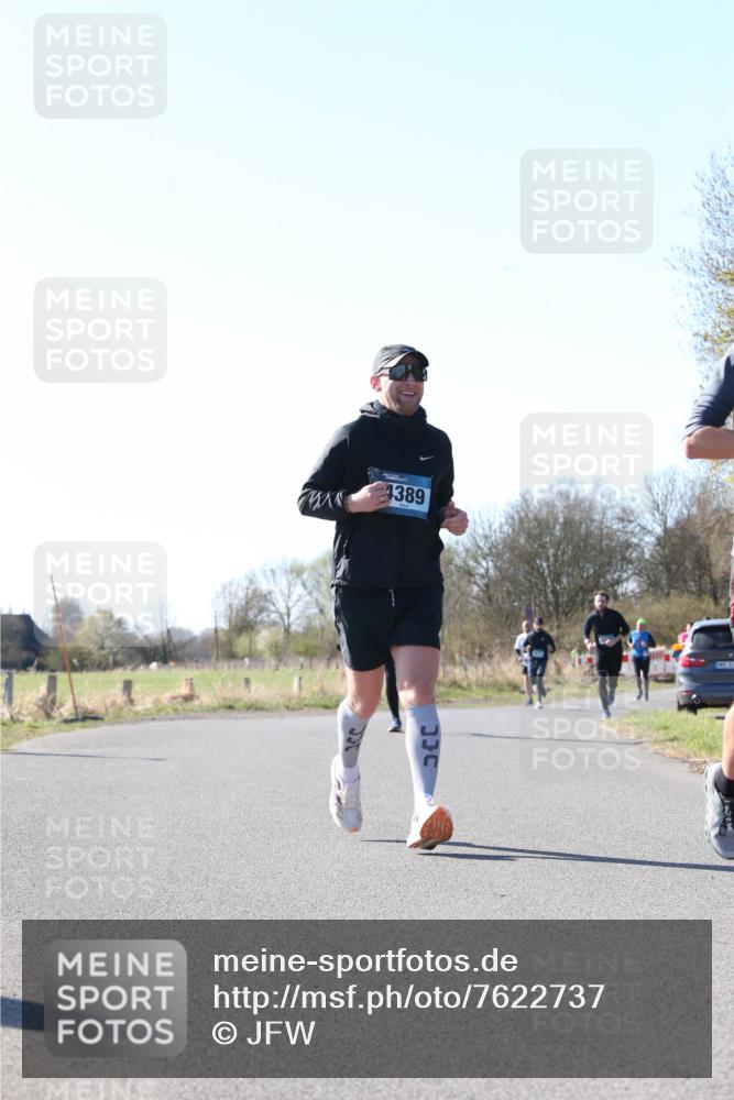 06.04.2025 - 44. Internationalen Wilhelmsburger Insellauf Jannik Wohlers http://msf.ph/oto/7622737 06.04.2025 10:23:26 Laufen 389 meine-sportfotos.de