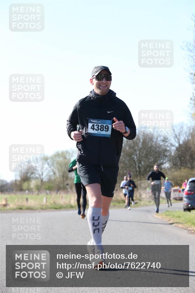 06.04.2025 - 44. Internationalen Wilhelmsburger Insellauf Jannik Wohlers http://msf.ph/oto/7622740 06.04.2025 10:23:26 Laufen 4389 meine-sportfotos.de
