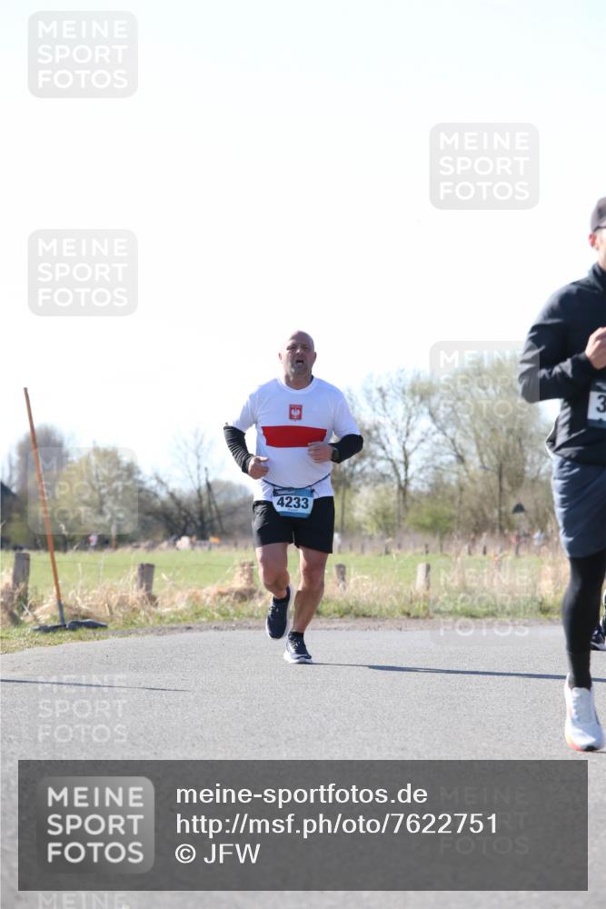06.04.2025 - 44. Internationalen Wilhelmsburger Insellauf Jannik Wohlers http://msf.ph/oto/7622751 06.04.2025 10:23:36 Laufen 4233, 3 meine-sportfotos.de