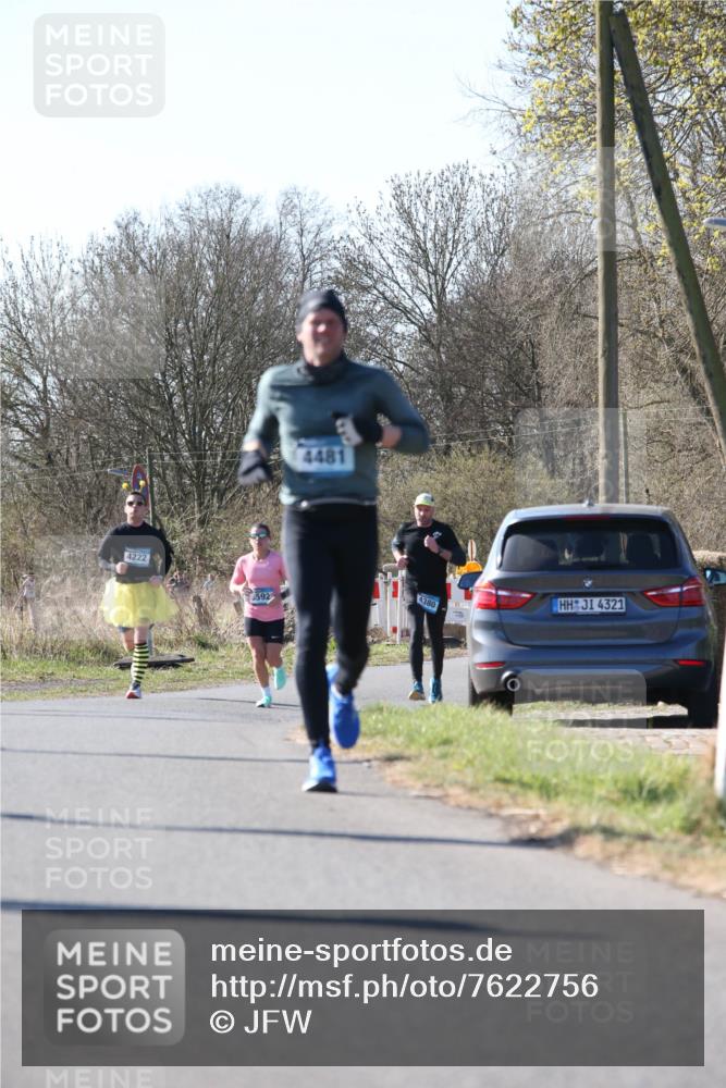 06.04.2025 - 44. Internationalen Wilhelmsburger Insellauf Jannik Wohlers http://msf.ph/oto/7622756 06.04.2025 10:23:39 Laufen 4222, 4481, 3592, 4380, 4321 meine-sportfotos.de