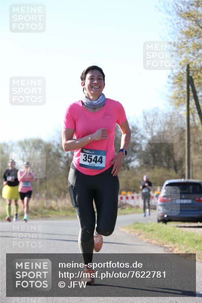06.04.2025 - 44. Internationalen Wilhelmsburger Insellauf Jannik Wohlers http://msf.ph/oto/7622781 06.04.2025 10:23:43 Laufen 3544 meine-sportfotos.de