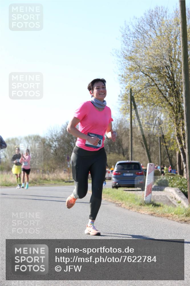 06.04.2025 - 44. Internationalen Wilhelmsburger Insellauf Jannik Wohlers http://msf.ph/oto/7622784 06.04.2025 10:23:44 Laufen  meine-sportfotos.de