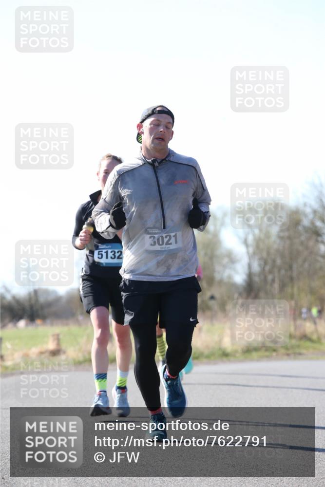 06.04.2025 - 44. Internationalen Wilhelmsburger Insellauf Jannik Wohlers http://msf.ph/oto/7622791 06.04.2025 10:23:46 Laufen 5132, 3021 meine-sportfotos.de