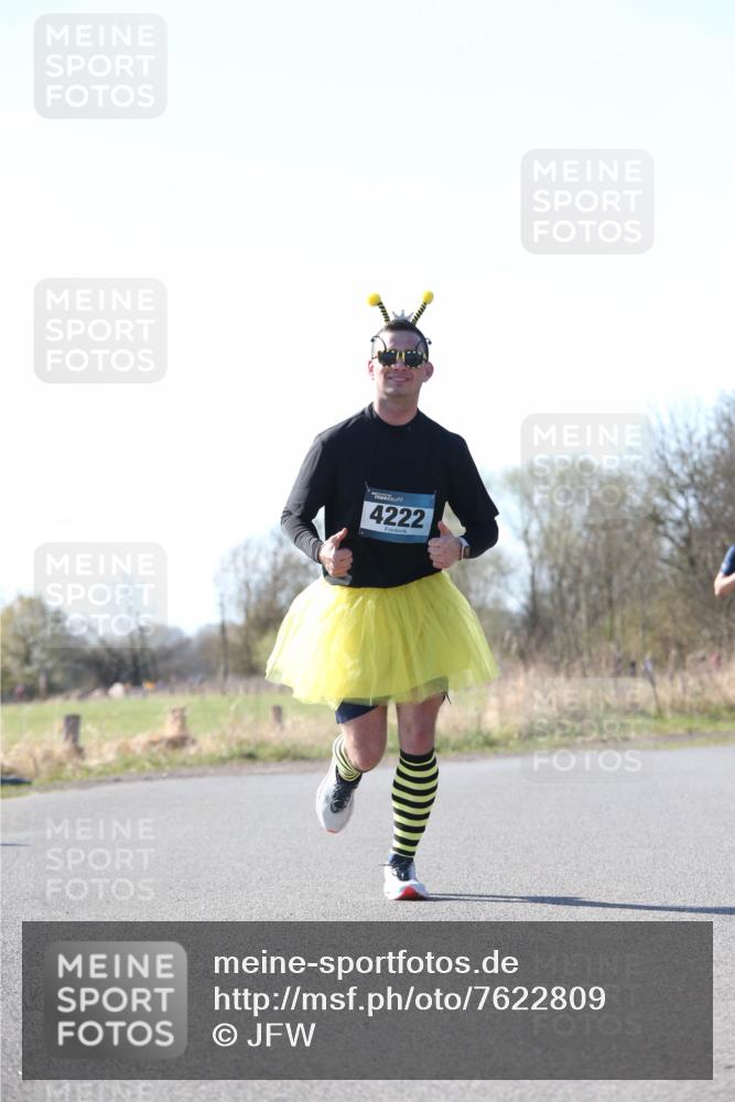 06.04.2025 - 44. Internationalen Wilhelmsburger Insellauf Jannik Wohlers http://msf.ph/oto/7622809 06.04.2025 10:23:51 Laufen 4222 meine-sportfotos.de
