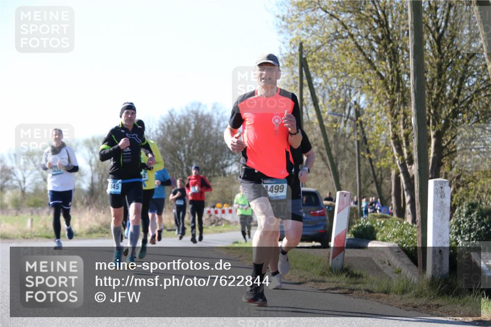 06.04.2025 - 44. Internationalen Wilhelmsburger Insellauf Jannik Wohlers http://msf.ph/oto/7622844 06.04.2025 10:24:08 Laufen 445, 499 meine-sportfotos.de