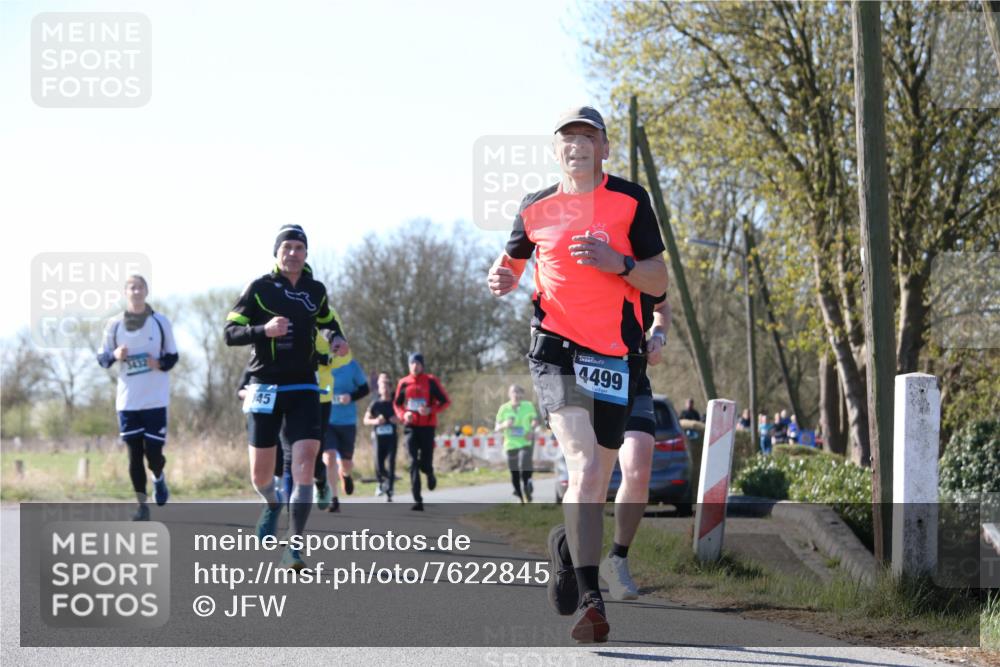 06.04.2025 - 44. Internationalen Wilhelmsburger Insellauf Jannik Wohlers http://msf.ph/oto/7622845 06.04.2025 10:24:08 Laufen 3432, 45, 4499 meine-sportfotos.de