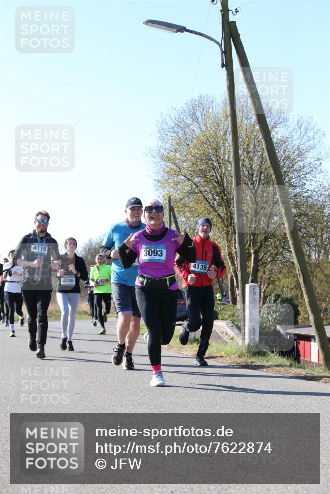 06.04.2025 - 44. Internationalen Wilhelmsburger Insellauf Jannik Wohlers http://msf.ph/oto/7622874 06.04.2025 10:24:15 Laufen 4115, 3086, 3093, 4139 meine-sportfotos.de