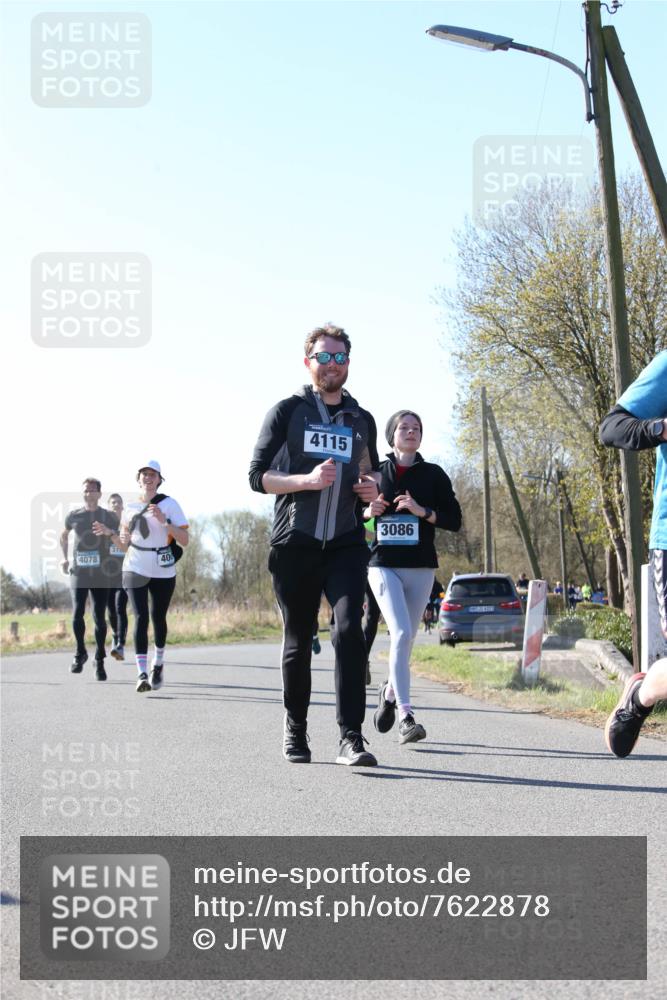 06.04.2025 - 44. Internationalen Wilhelmsburger Insellauf Jannik Wohlers http://msf.ph/oto/7622878 06.04.2025 10:24:17 Laufen 4078, 40, 4115, 3086, 1448, 31, 6523 meine-sportfotos.de