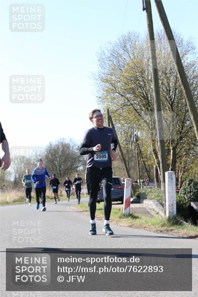 06.04.2025 - 44. Internationalen Wilhelmsburger Insellauf Jannik Wohlers http://msf.ph/oto/7622893 06.04.2025 10:24:21 Laufen 3505 meine-sportfotos.de
