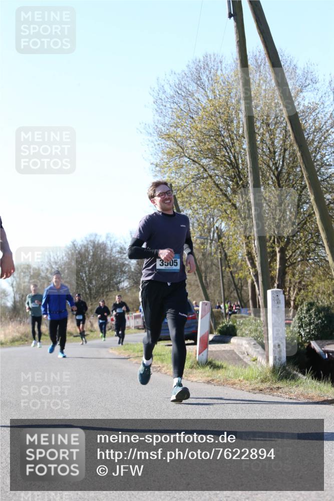 06.04.2025 - 44. Internationalen Wilhelmsburger Insellauf Jannik Wohlers http://msf.ph/oto/7622894 06.04.2025 10:24:21 Laufen 3505 meine-sportfotos.de