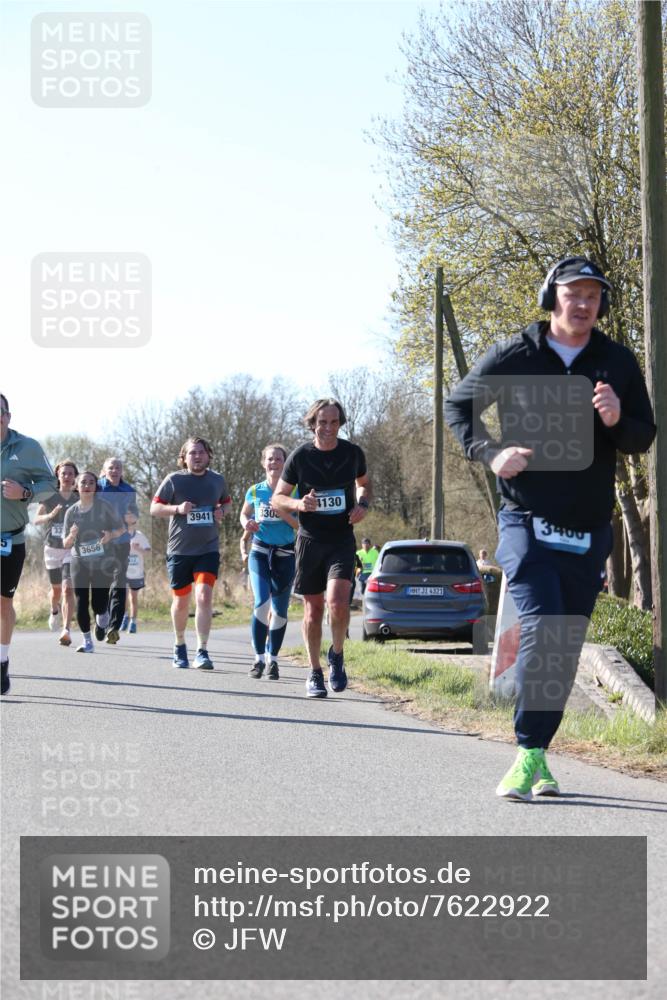 06.04.2025 - 44. Internationalen Wilhelmsburger Insellauf Jannik Wohlers http://msf.ph/oto/7622922 06.04.2025 10:24:36 Laufen 5, 33, 3656, 12, 3941, 330, 1130, 31, 4321, 3400 meine-sportfotos.de