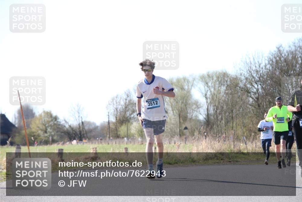 06.04.2025 - 44. Internationalen Wilhelmsburger Insellauf Jannik Wohlers http://msf.ph/oto/7622943 06.04.2025 10:24:44 Laufen 3512, 240, 3960 meine-sportfotos.de