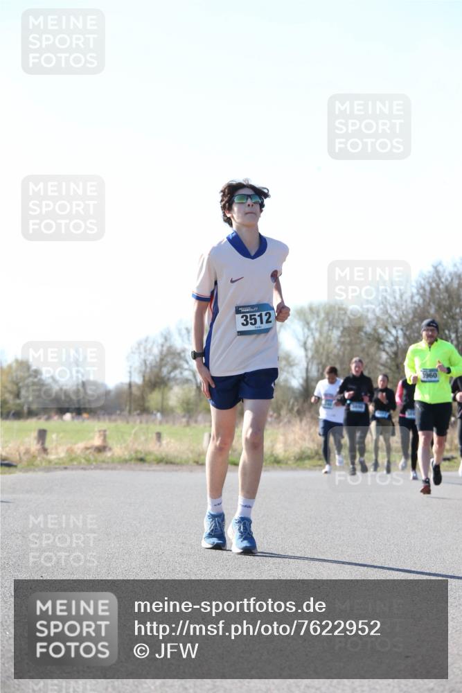 06.04.2025 - 44. Internationalen Wilhelmsburger Insellauf Jannik Wohlers http://msf.ph/oto/7622952 06.04.2025 10:24:47 Laufen 3512, 3960 meine-sportfotos.de