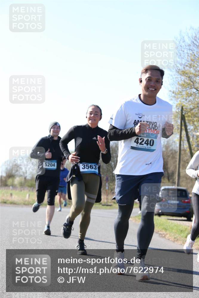 06.04.2025 - 44. Internationalen Wilhelmsburger Insellauf Jannik Wohlers http://msf.ph/oto/7622974 06.04.2025 10:24:57 Laufen 5204, 3563, 4240 meine-sportfotos.de