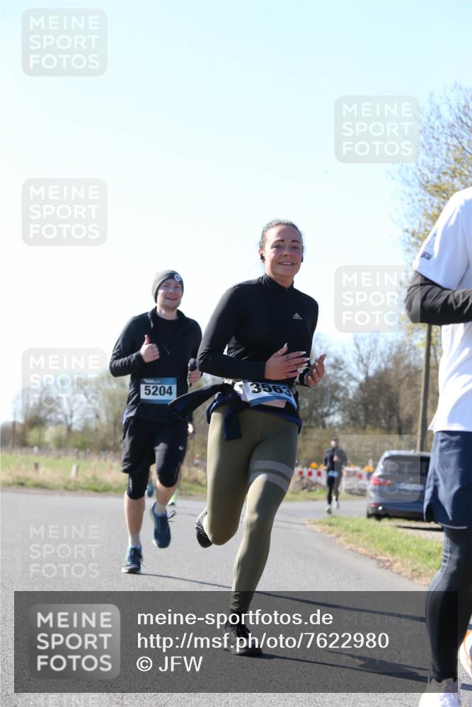 06.04.2025 - 44. Internationalen Wilhelmsburger Insellauf Jannik Wohlers http://msf.ph/oto/7622980 06.04.2025 10:24:58 Laufen 5204, 3563 meine-sportfotos.de