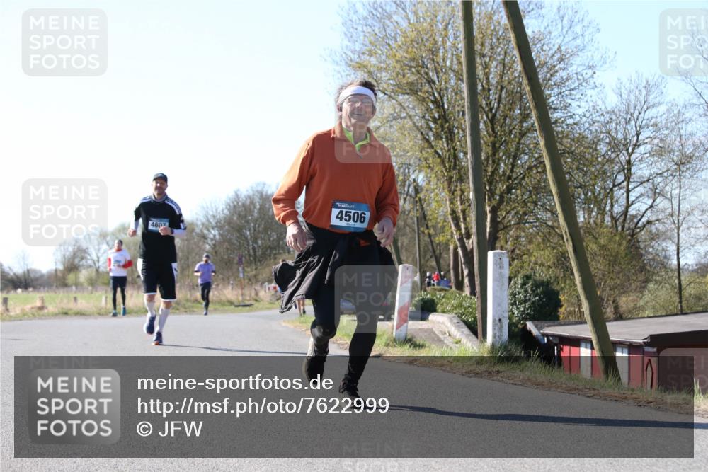 06.04.2025 - 44. Internationalen Wilhelmsburger Insellauf Jannik Wohlers http://msf.ph/oto/7622999 06.04.2025 10:25:19 Laufen 4607, 4506 meine-sportfotos.de
