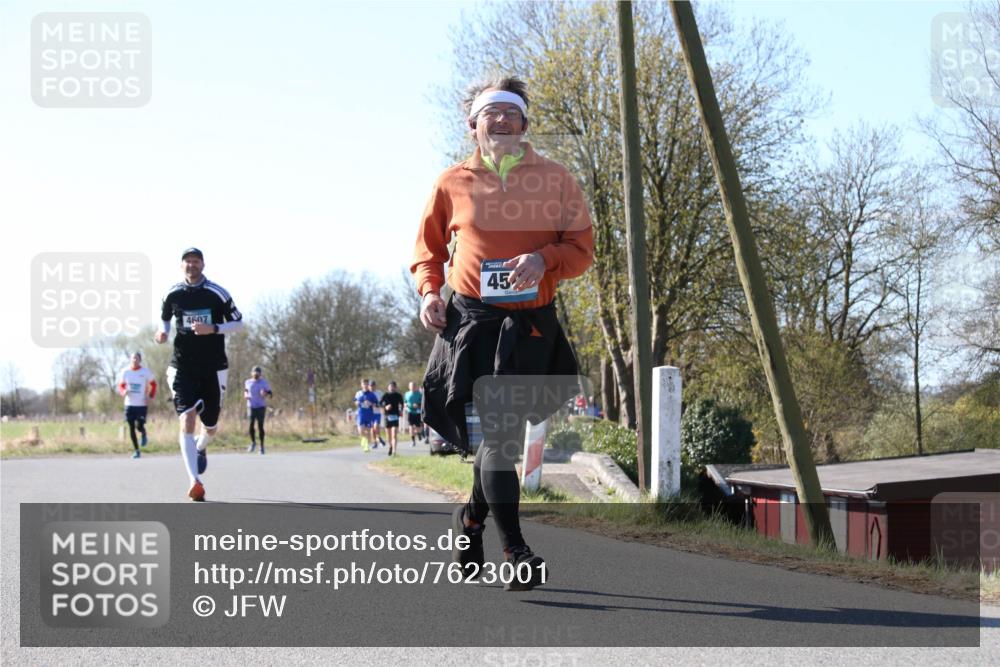 06.04.2025 - 44. Internationalen Wilhelmsburger Insellauf Jannik Wohlers http://msf.ph/oto/7623001 06.04.2025 10:25:20 Laufen 45, 4607 meine-sportfotos.de
