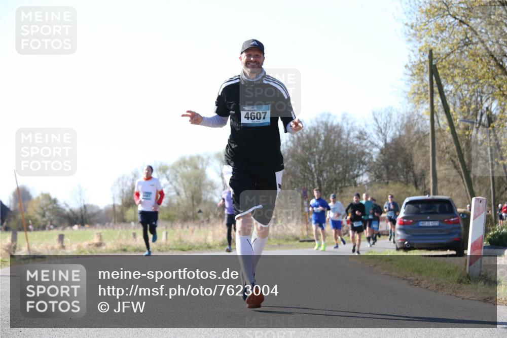 06.04.2025 - 44. Internationalen Wilhelmsburger Insellauf Jannik Wohlers http://msf.ph/oto/7623004 06.04.2025 10:25:21 Laufen 4607 meine-sportfotos.de