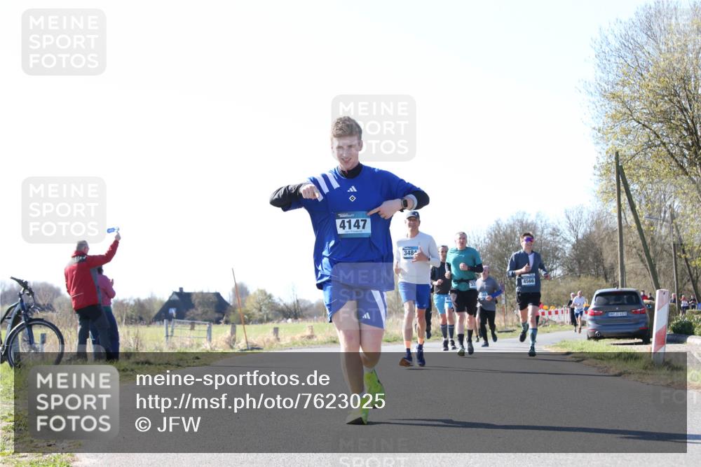 06.04.2025 - 44. Internationalen Wilhelmsburger Insellauf Jannik Wohlers http://msf.ph/oto/7623025 06.04.2025 10:25:32 Laufen 4147, 3484, 4566, 31, 4321 meine-sportfotos.de
