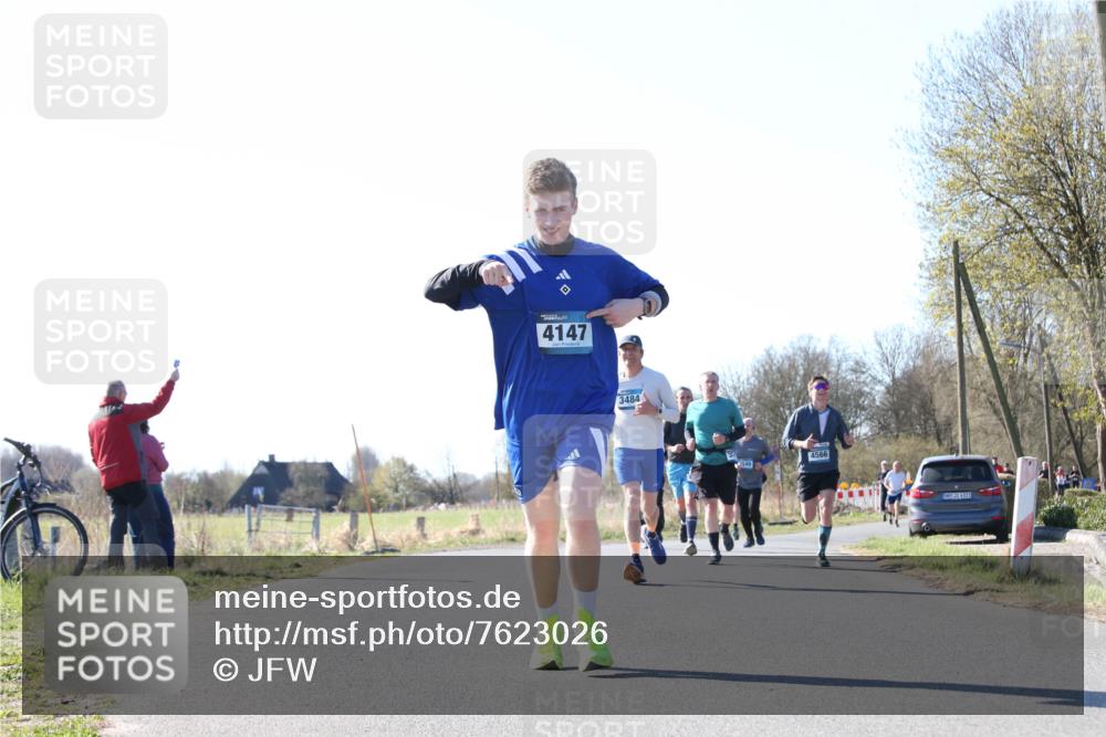 06.04.2025 - 44. Internationalen Wilhelmsburger Insellauf Jannik Wohlers http://msf.ph/oto/7623026 06.04.2025 10:25:32 Laufen 4147, 3484, 4566, 31, 4523 meine-sportfotos.de