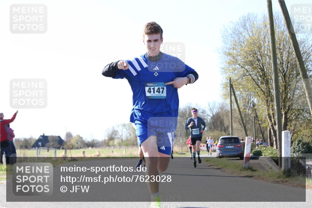 06.04.2025 - 44. Internationalen Wilhelmsburger Insellauf Jannik Wohlers http://msf.ph/oto/7623028 06.04.2025 10:25:32 Laufen 4147, 4566 meine-sportfotos.de