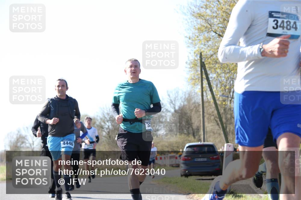 06.04.2025 - 44. Internationalen Wilhelmsburger Insellauf Jannik Wohlers http://msf.ph/oto/7623040 06.04.2025 10:25:35 Laufen 4446, 37, 3484 meine-sportfotos.de
