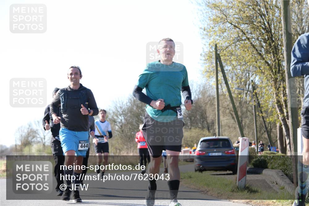 06.04.2025 - 44. Internationalen Wilhelmsburger Insellauf Jannik Wohlers http://msf.ph/oto/7623043 06.04.2025 10:25:36 Laufen 444, 31, 4323 meine-sportfotos.de