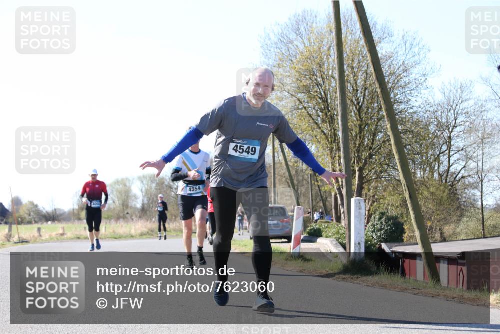 06.04.2025 - 44. Internationalen Wilhelmsburger Insellauf Jannik Wohlers http://msf.ph/oto/7623060 06.04.2025 10:25:39 Laufen 4554, 4549, 1315723 meine-sportfotos.de