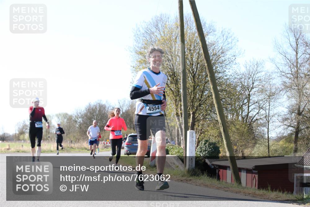 06.04.2025 - 44. Internationalen Wilhelmsburger Insellauf Jannik Wohlers http://msf.ph/oto/7623062 06.04.2025 10:25:41 Laufen 4002, 3238, 4554 meine-sportfotos.de