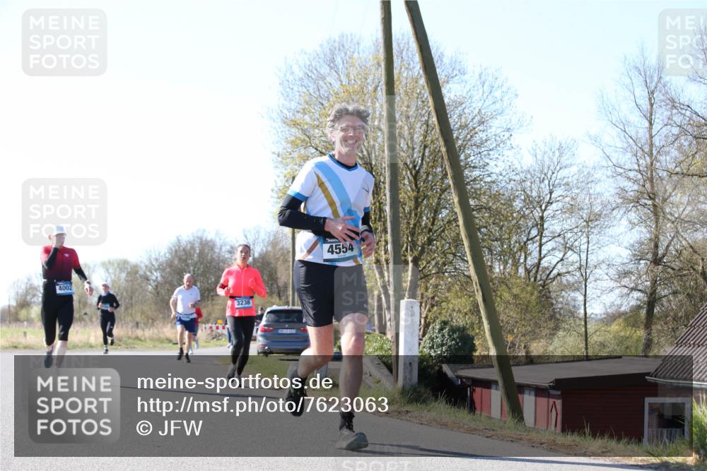 06.04.2025 - 44. Internationalen Wilhelmsburger Insellauf Jannik Wohlers http://msf.ph/oto/7623063 06.04.2025 10:25:41 Laufen 4002, 3238, 4554 meine-sportfotos.de