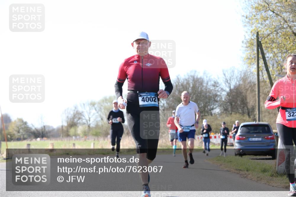 06.04.2025 - 44. Internationalen Wilhelmsburger Insellauf Jannik Wohlers http://msf.ph/oto/7623067 06.04.2025 10:25:43 Laufen 4002, 4586, 4121, 323 meine-sportfotos.de