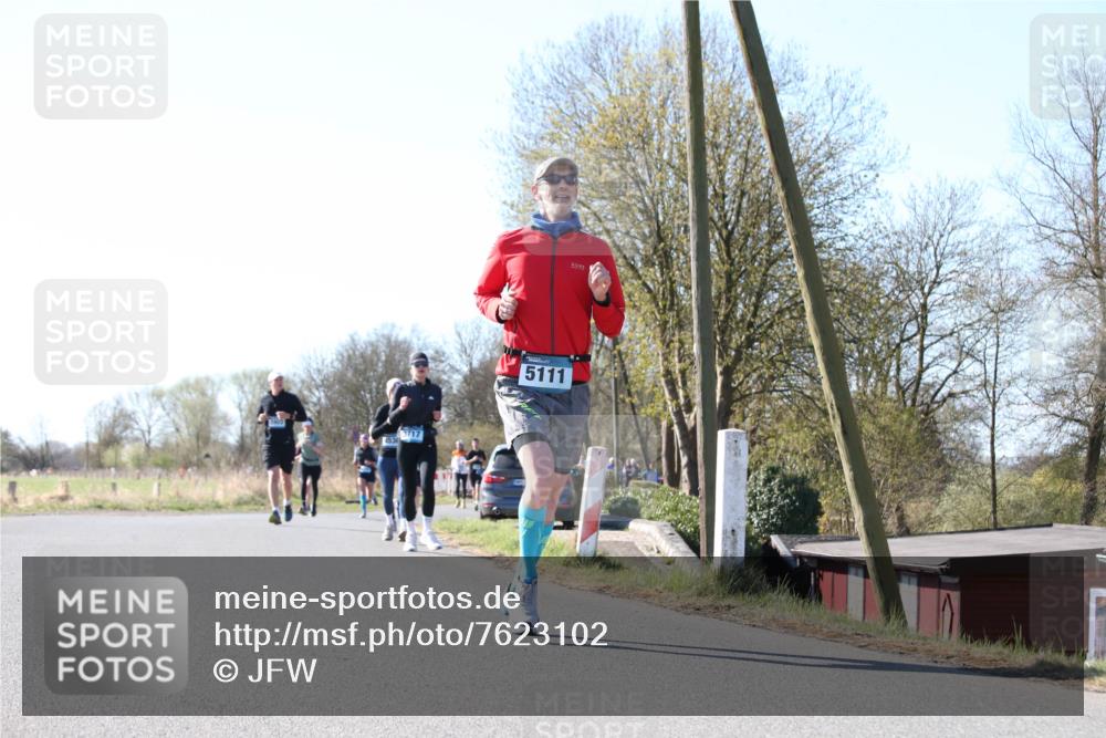 06.04.2025 - 44. Internationalen Wilhelmsburger Insellauf Jannik Wohlers http://msf.ph/oto/7623102 06.04.2025 10:25:51 Laufen 5111 meine-sportfotos.de